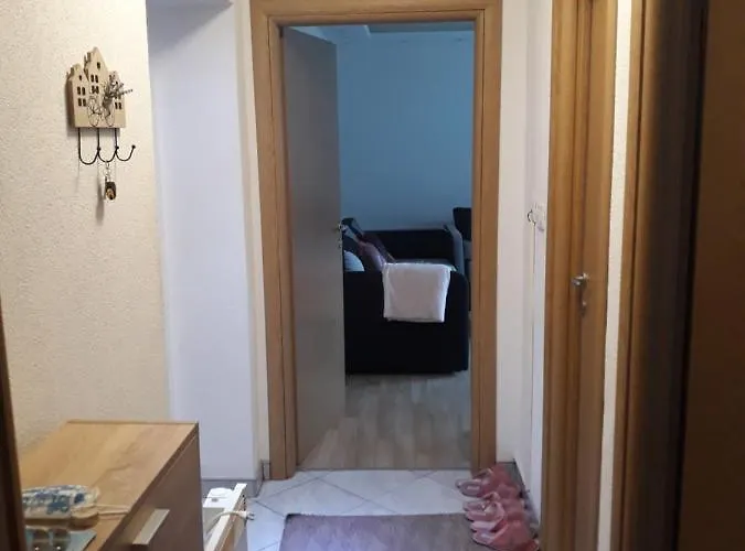 公寓 Sladak Kao Med - Centar - Near The Red Carpet Film Festival 塞拉耶佛